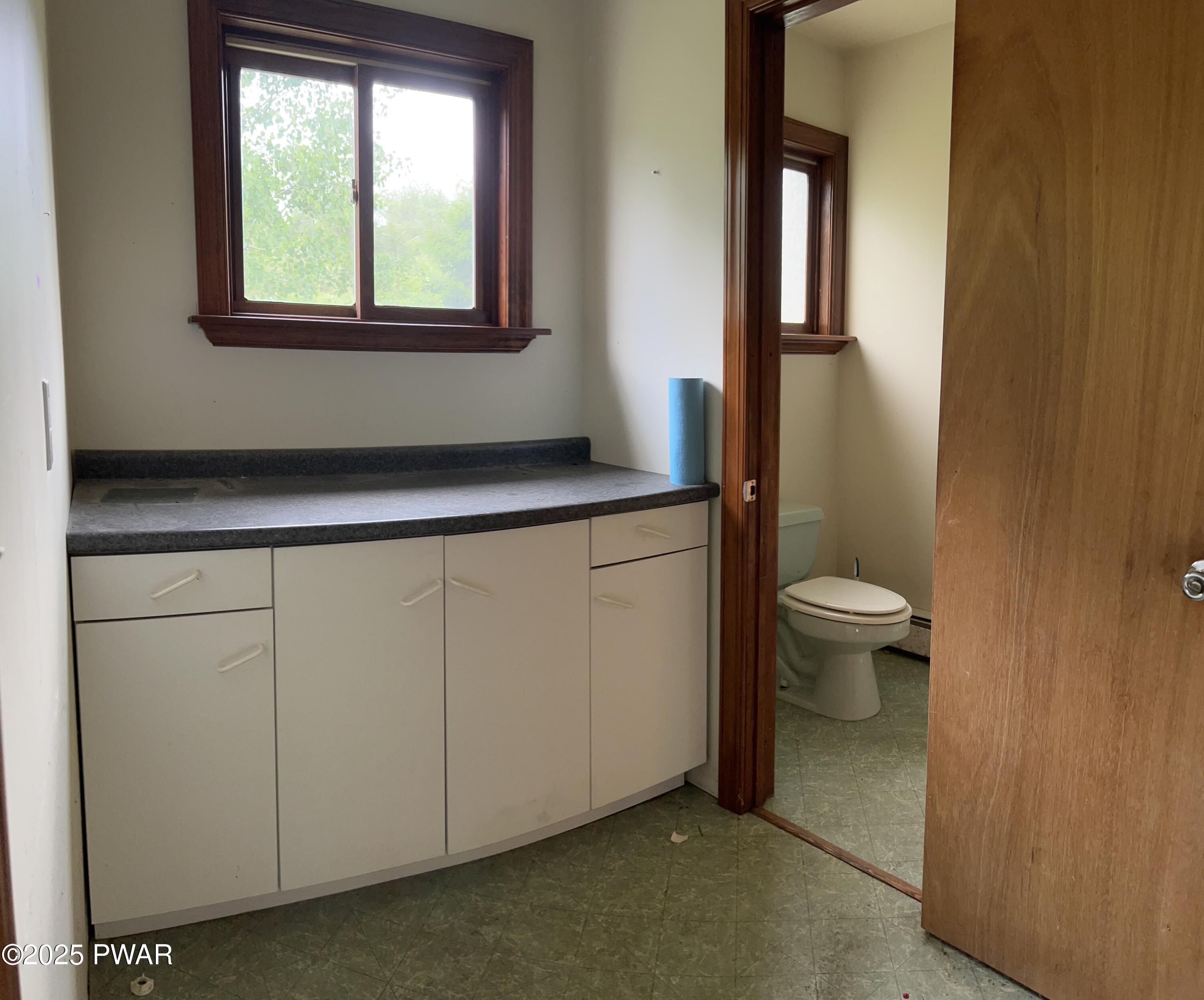582 Spring Hill Road Moscow, PA 18444 - Photo 27 of 59 LAUNDRY