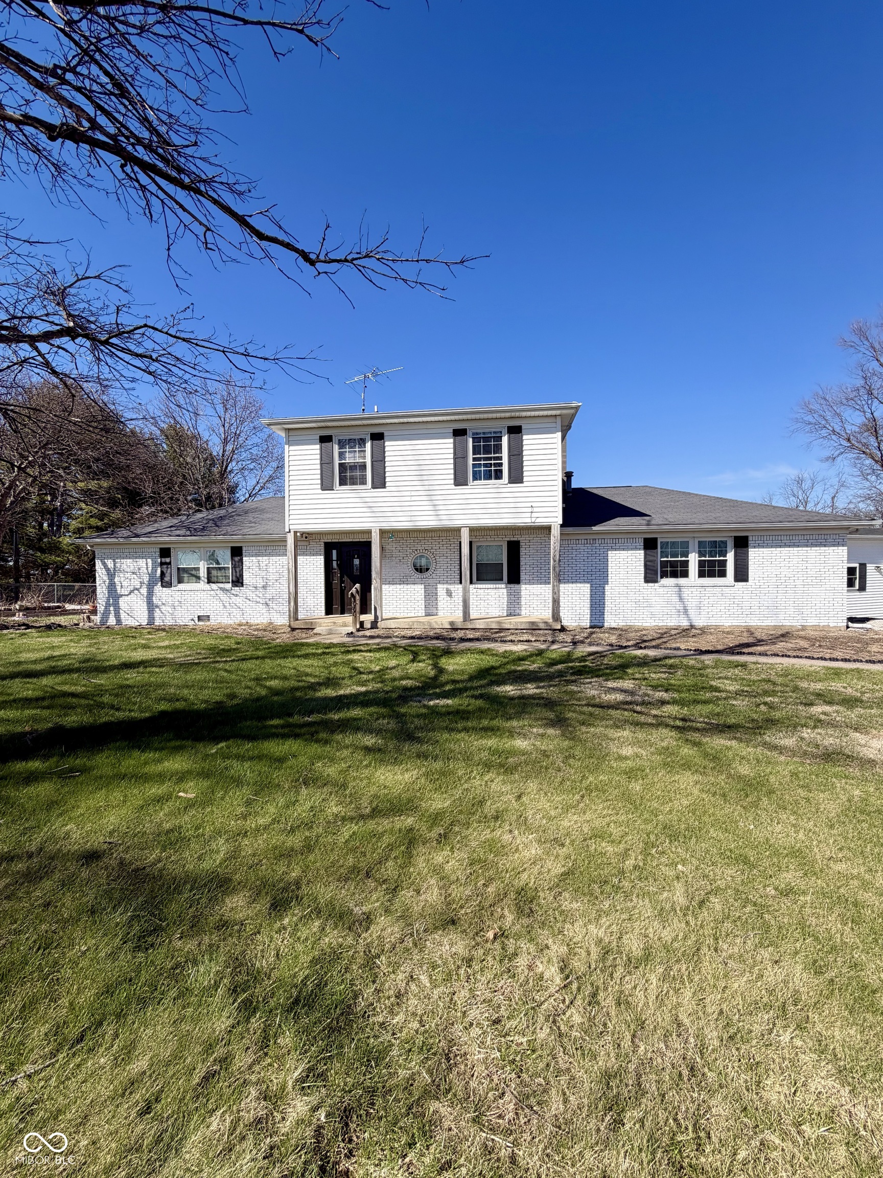 660 East Bonebrake Road Veedersburg, IN 47987 - Photo 2 of 32