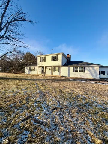 $352,000 | 660 East Bonebrake Road, Veedersburg, IN 47987