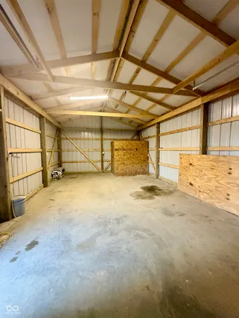 $345,000 | 660 East Bonebrake Road, Veedersburg, IN 47987