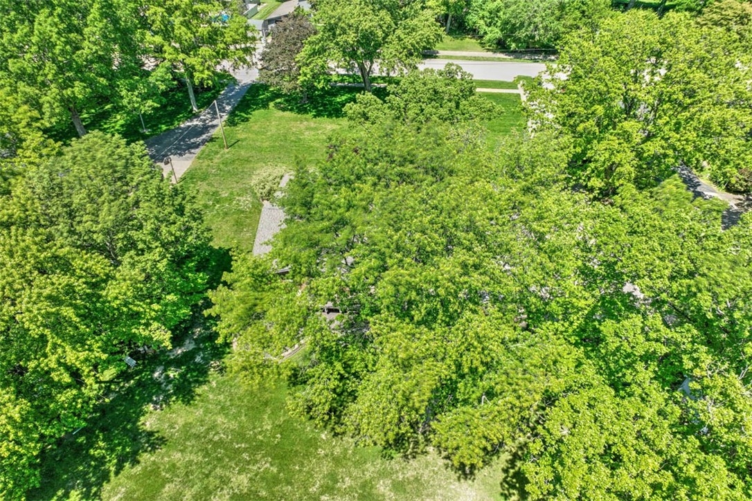 635 West Hickory Point Road Forsyth, IL 62535 - Photo 5 of 40