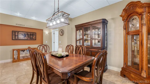 $1,950,000 | 2573 North Business Rte 5, Camdenton, MO 65020