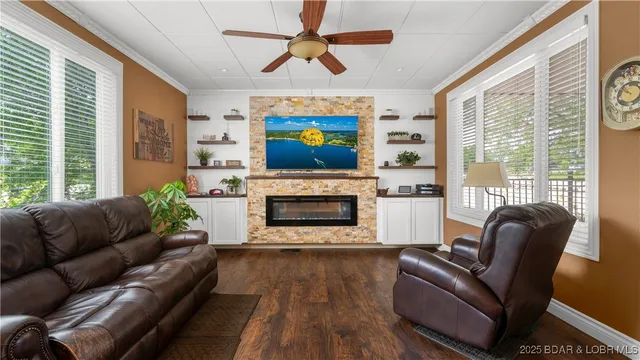 $1,950,000 | 2573 North Business Rte 5, Camdenton, MO 65020