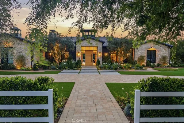 $14,995,000 | 5241 Twin Oaks Road, Hidden Hills, CA 91302