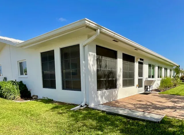 $369,250 | 9843 34th Way North, Unit 4, Pinellas Park, FL 33782