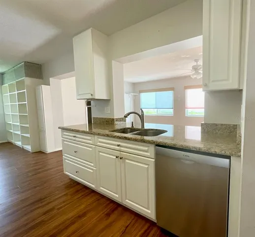 $369,250 | 9843 34th Way North, Unit 4, Pinellas Park, FL 33782