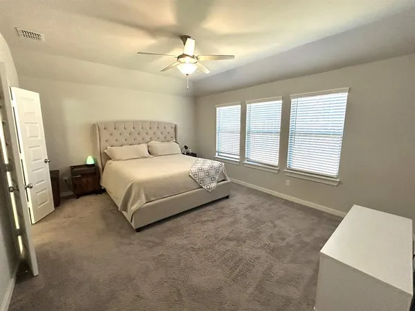 $2,550 | 4913 Pebblewood Drive, McKinney, TX 75071