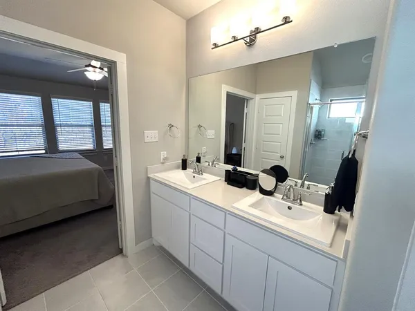 $2,550 | 4913 Pebblewood Drive, McKinney, TX 75071