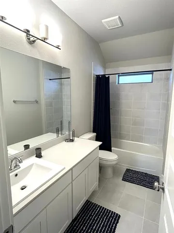 $2,750 | 4913 Pebblewood Drive, McKinney, TX 75071