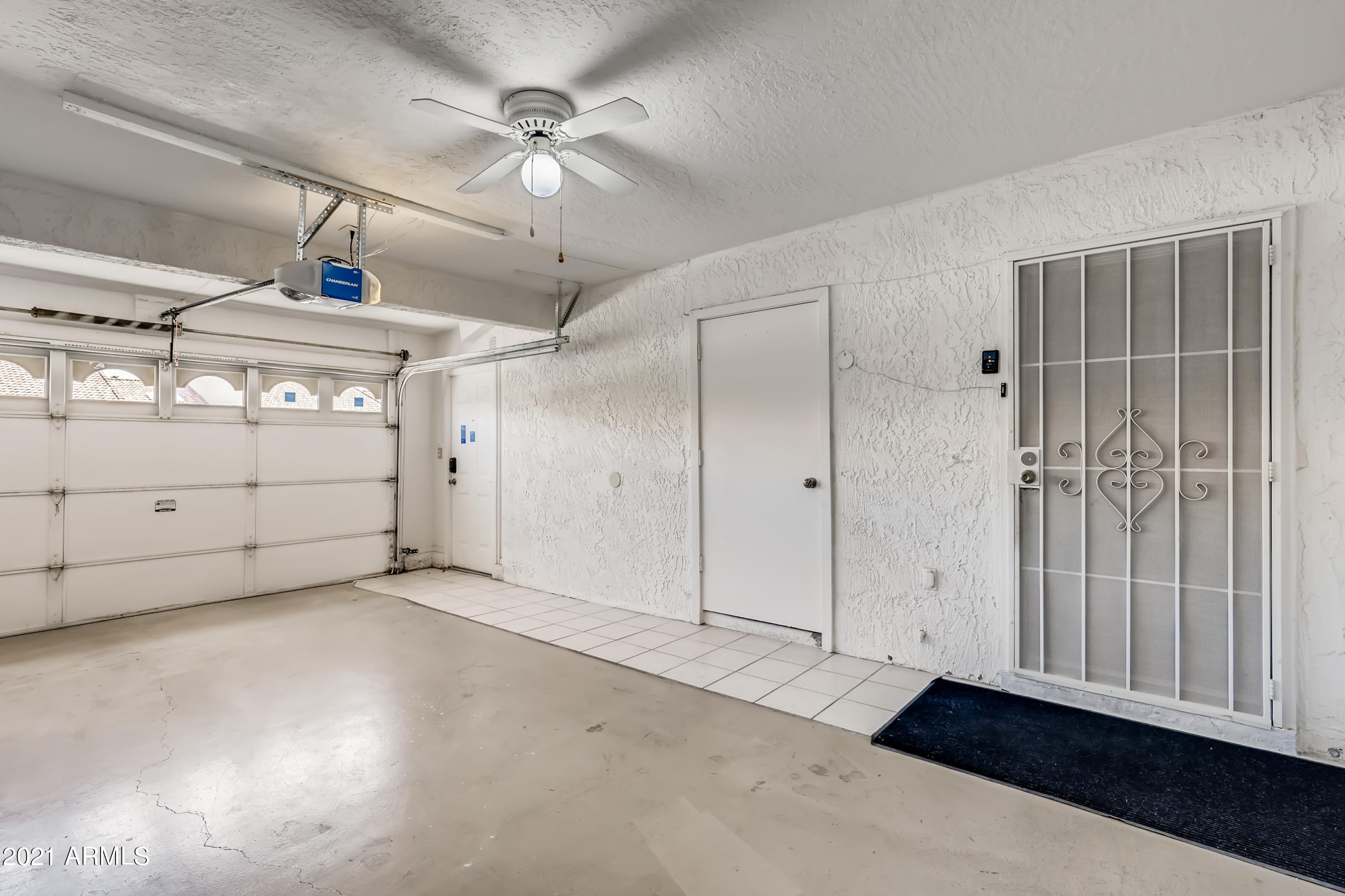 2329 North Recker Road, Unit 52 Mesa, AZ 85215 - Photo 27 of 33 645869404-50 Garage