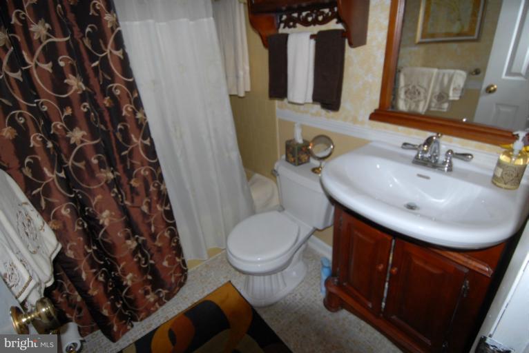 888 Beech Tree Road Severn, MD 21144 - Photo 1 of 16 Bathroom 2