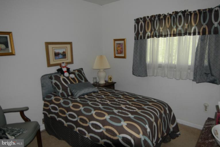 888 Beech Tree Road Severn, MD 21144 - Photo 5 of 16 Bedroom 2