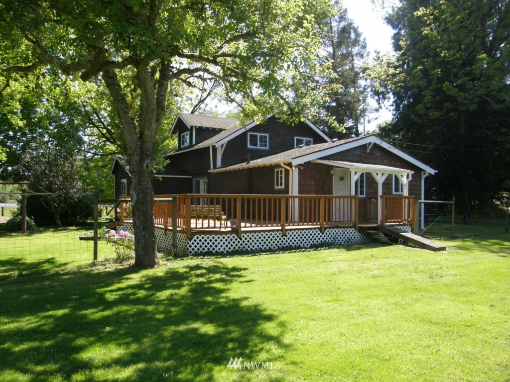 1418 Ocean Beach Road Hoquiam, WA 98550 - Photo 1 of 15 Gallery Image 1