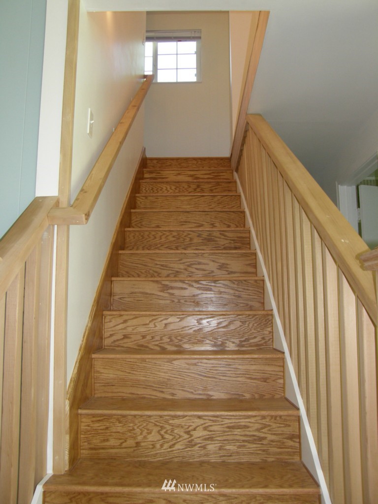 1418 Ocean Beach Road Hoquiam, WA 98550 - Photo 14 of 15 Gallery Image 14