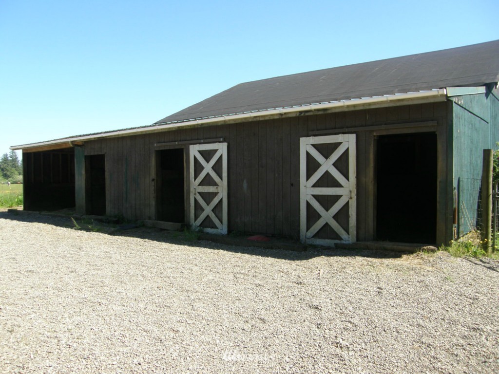 1418 Ocean Beach Road Hoquiam, WA 98550 - Photo 4 of 15 Gallery Image 4