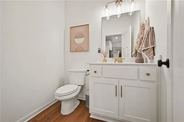 $544,000 | 7812 Northeast 107th Street, Kansas City, MO 64157