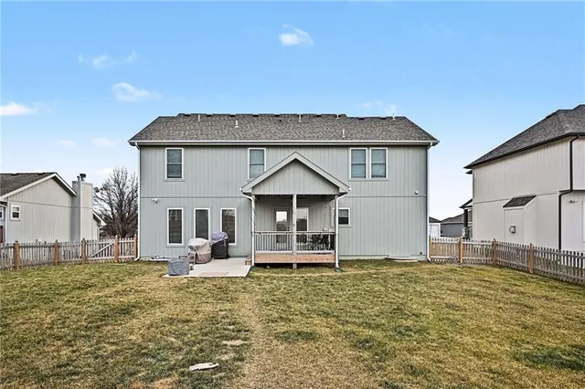 $544,000 | 7812 Northeast 107th Street, Kansas City, MO 64157