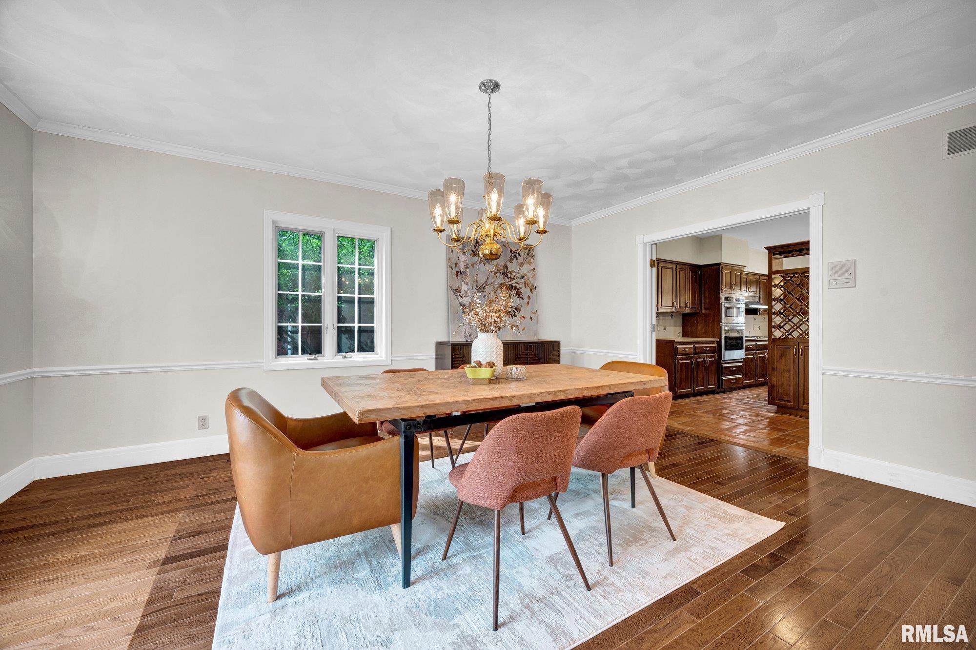 319 West Ravinwoods Road Peoria, IL 61615 - Photo 16 of 59