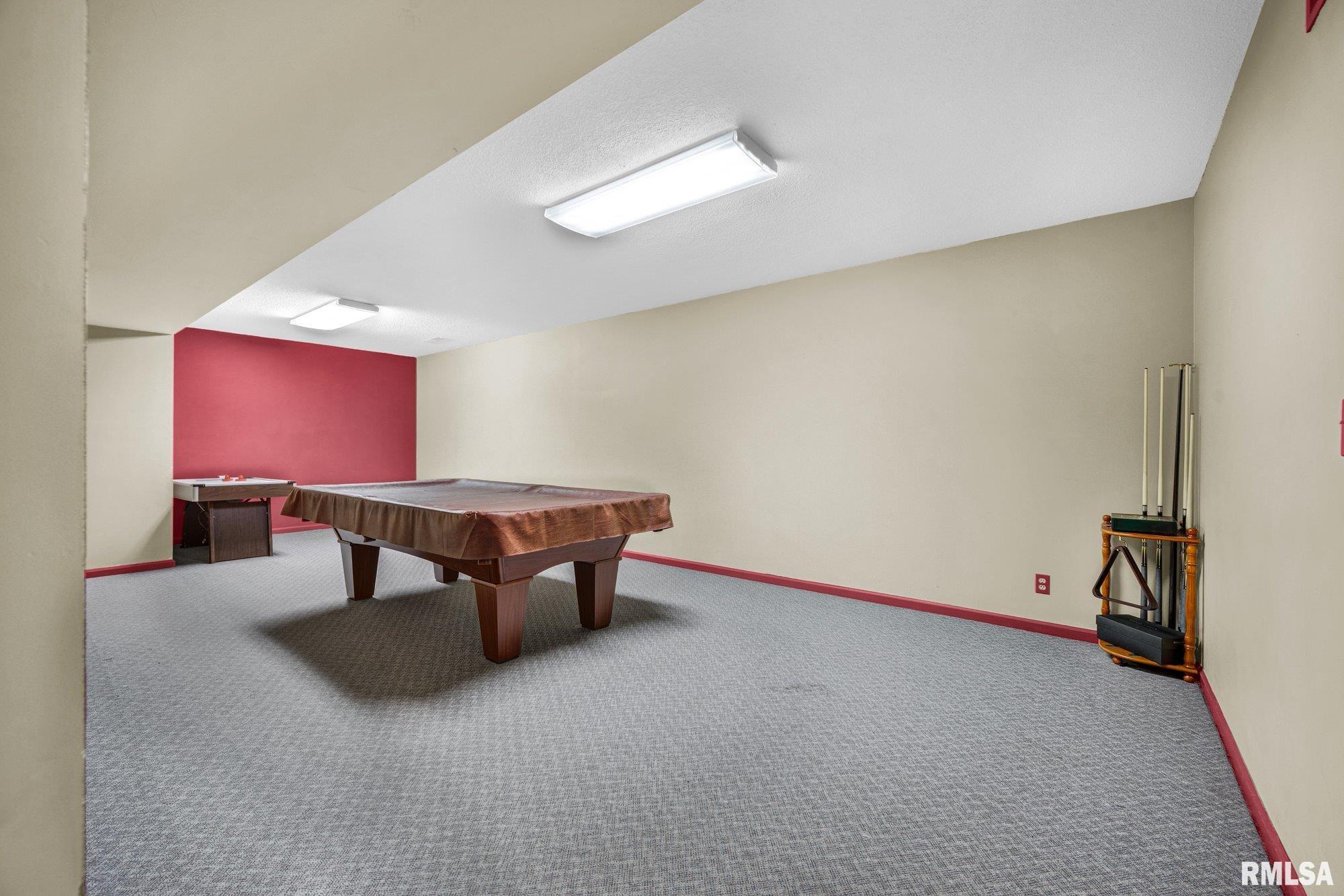 319 West Ravinwoods Road Peoria, IL 61615 - Photo 37 of 59