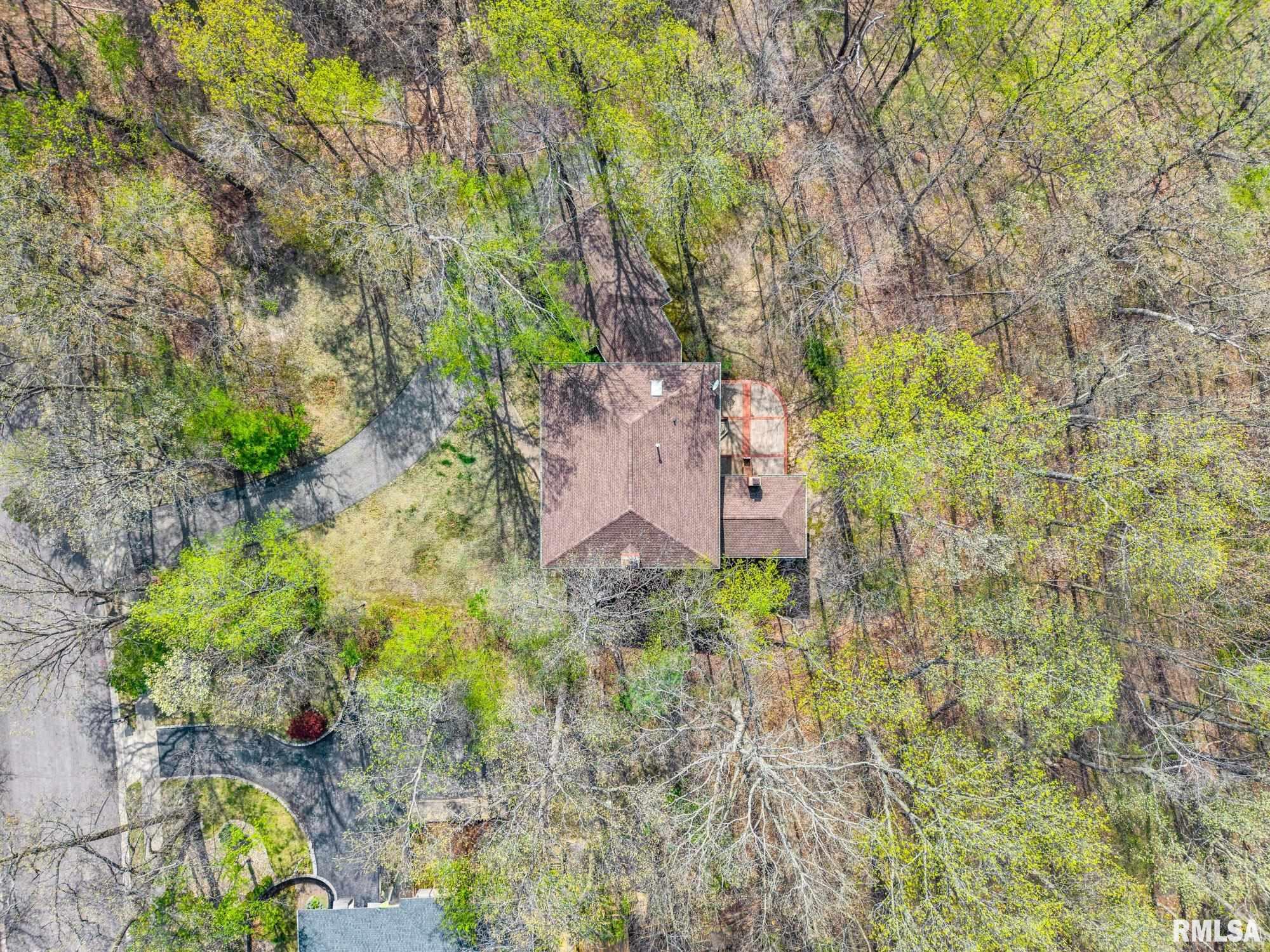 319 West Ravinwoods Road Peoria, IL 61615 - Photo 55 of 59