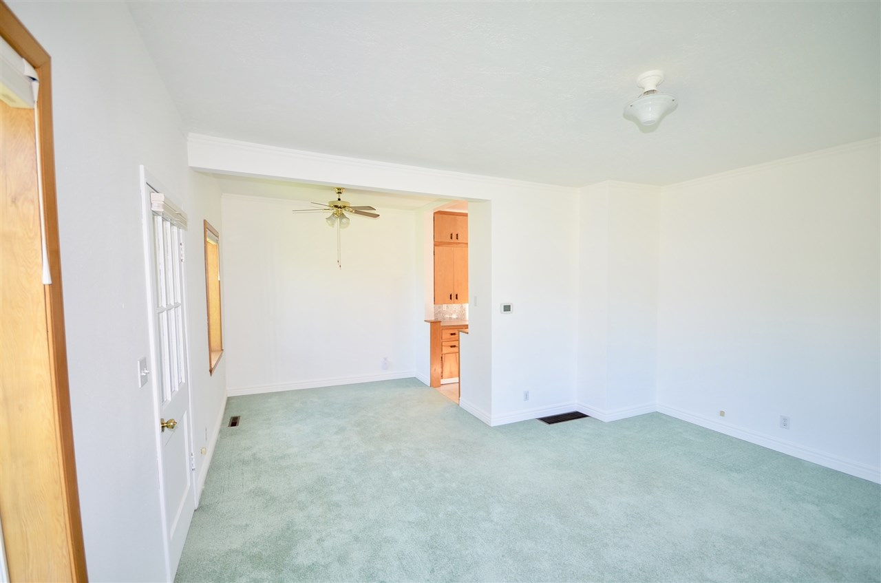 4108 East Farwell Road Mead, WA 99021 - Photo 8 of 20 Gallery Image 8
