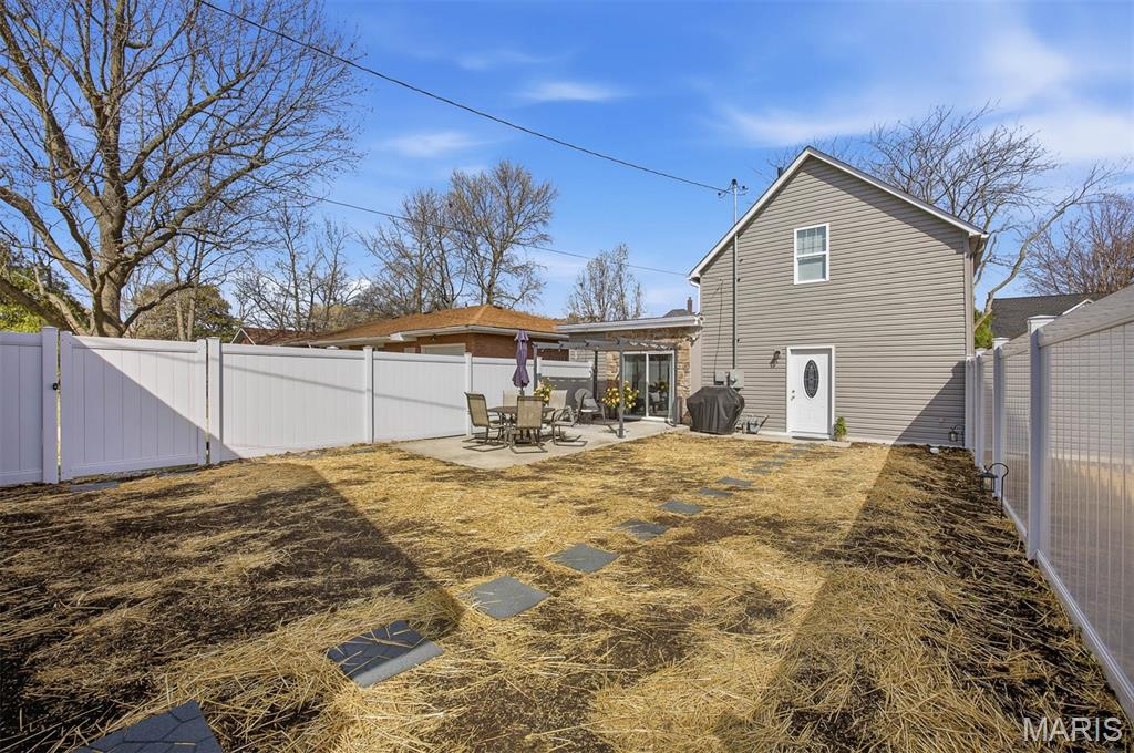 1208 Main Street Highland, IL 62249 - Photo 32 of 48