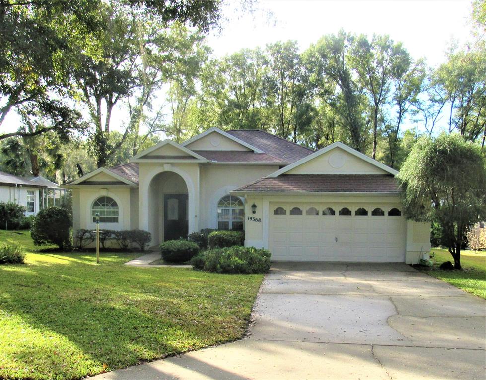 Stunning 3/2/2/ Pool Home
