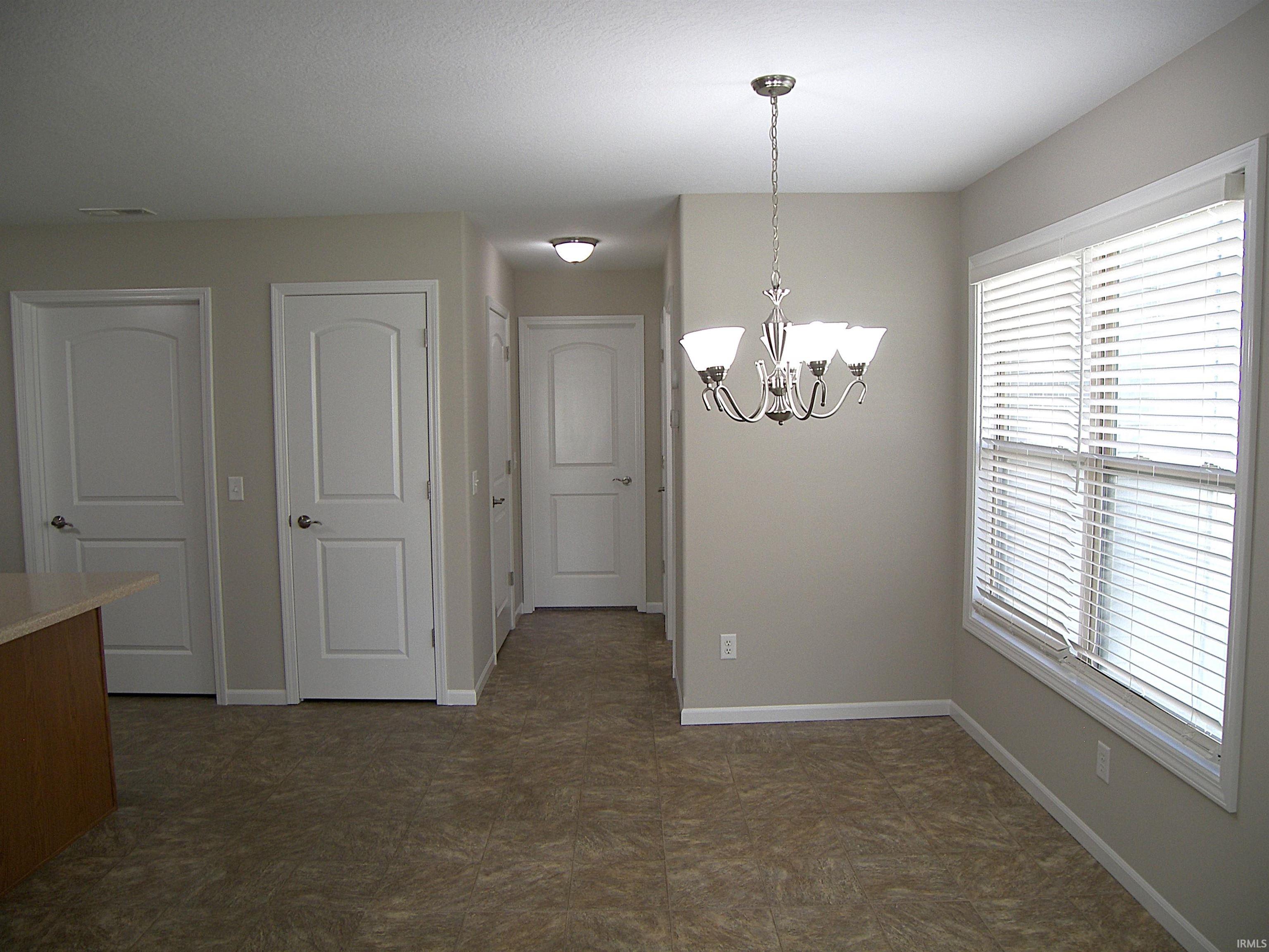 560 Buck Trail Warsaw, IN 46582 - Photo 15 of 36