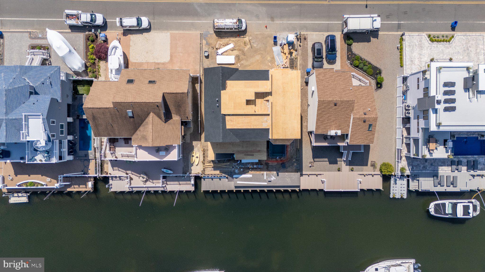 1856 Mill Creek Road Manahawkin, NJ 08050 - Photo 12 of 17 Waterfront homes with new construction.