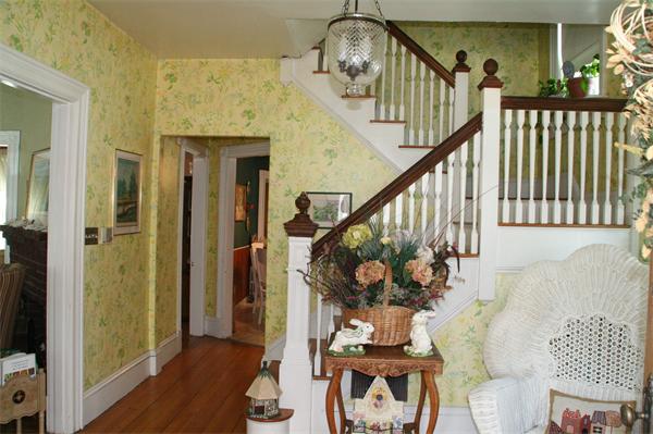 151 Cottage Park Road Winthrop, MA 02152 - Photo 3 of 12 Gallery Image 3
