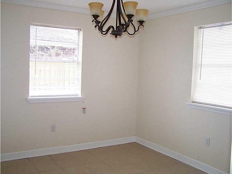 5233 Willowtree Road Marrero, LA 70072 - Photo 7 of 17 Gallery Image 7