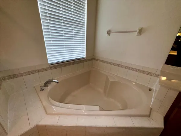 $2,495 | 8556 Lake Windham Avenue, Orlando, FL 32829