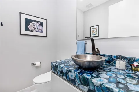 $19,995,000 | 34 Minnetonka Road, Sea Ranch Lakes, FL 33308