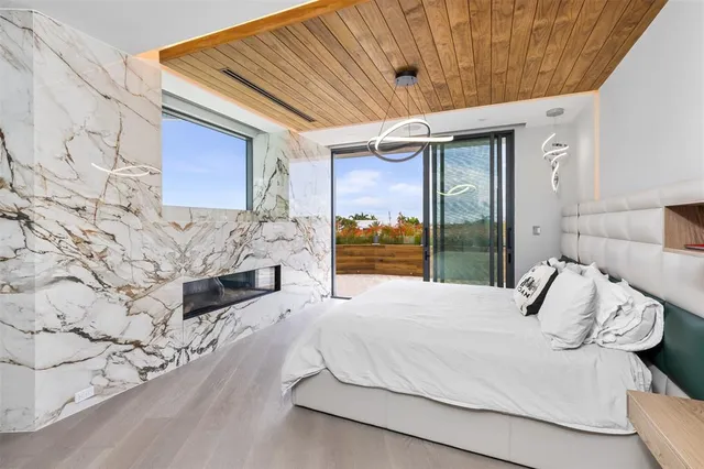 $19,995,000 | 34 Minnetonka Road, Sea Ranch Lakes, FL 33308