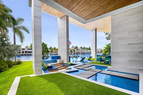 $19,995,000 | 34 Minnetonka Road, Sea Ranch Lakes, FL 33308