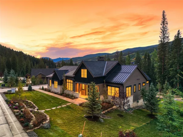 $5,440,000 | 90 West Trade Court, Keystone, CO 80435