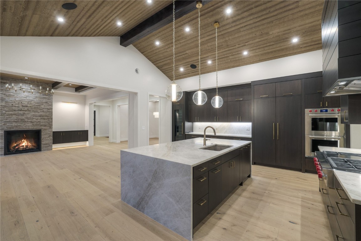 90 West Trade Court Keystone, CO 80435 - Photo 21 of 50 a kitchen with a stove and a sink