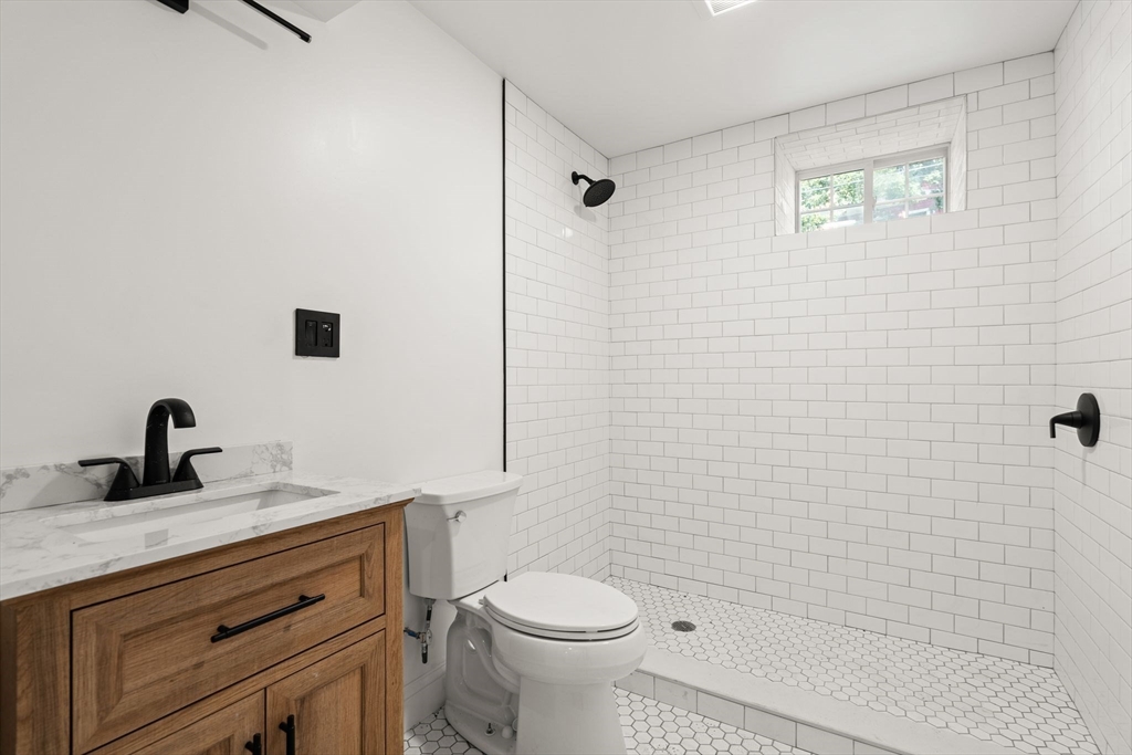21 Greystone Road, Unit 2 Malden, MA 02148 - Photo 26 of 32 Gallery Image 26