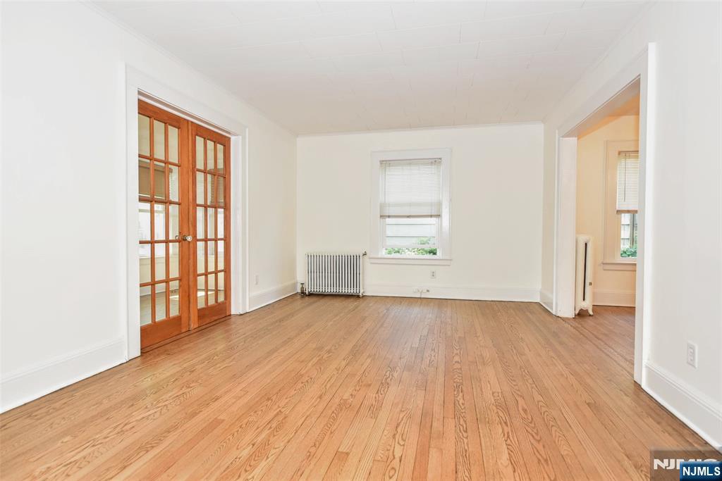 220 Feronia Way, Unit 1 Rutherford, NJ 07070 - Photo 5 of 19
