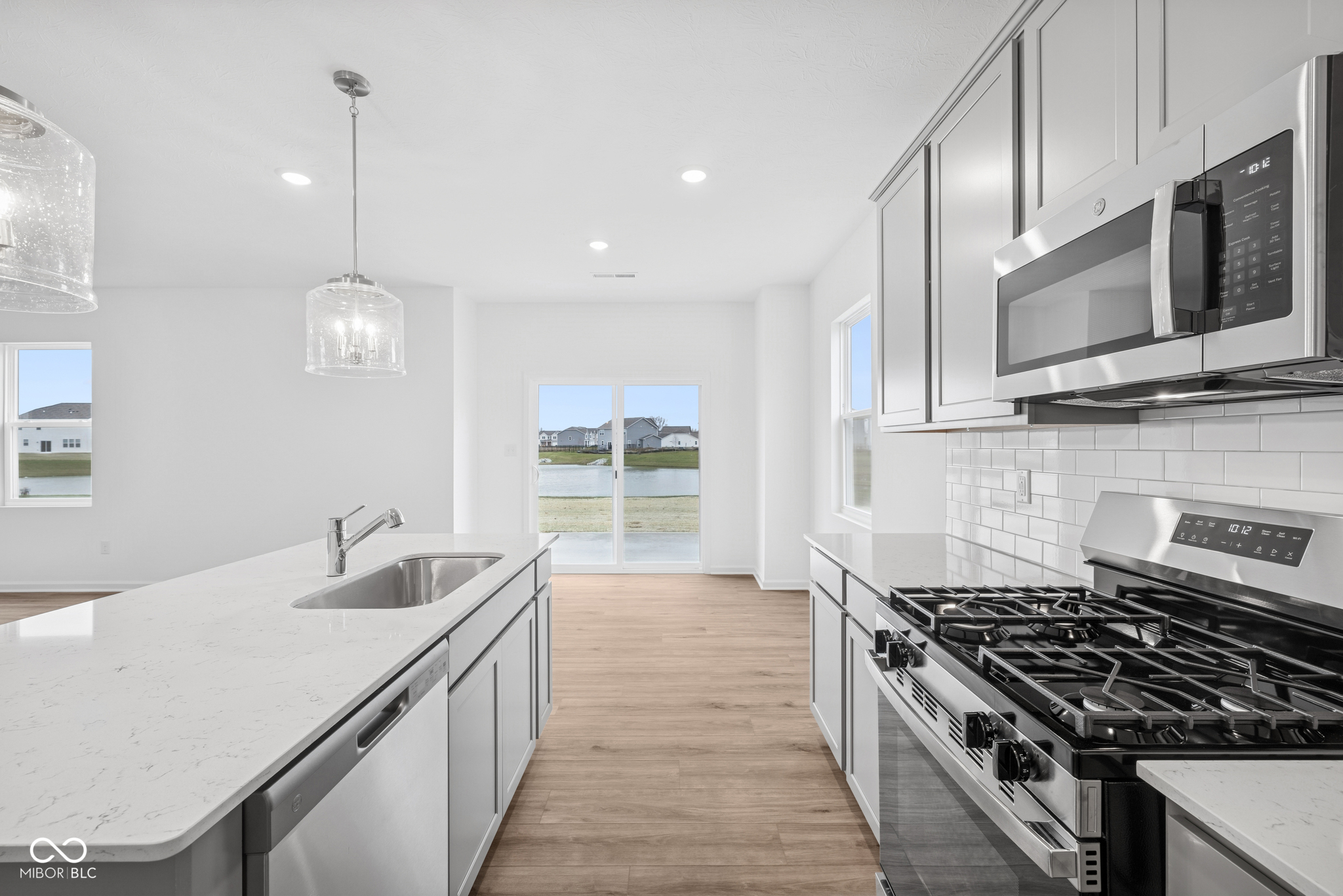 10161 Bitternut Run Lane Indianapolis, IN 46259 - Photo 5 of 19