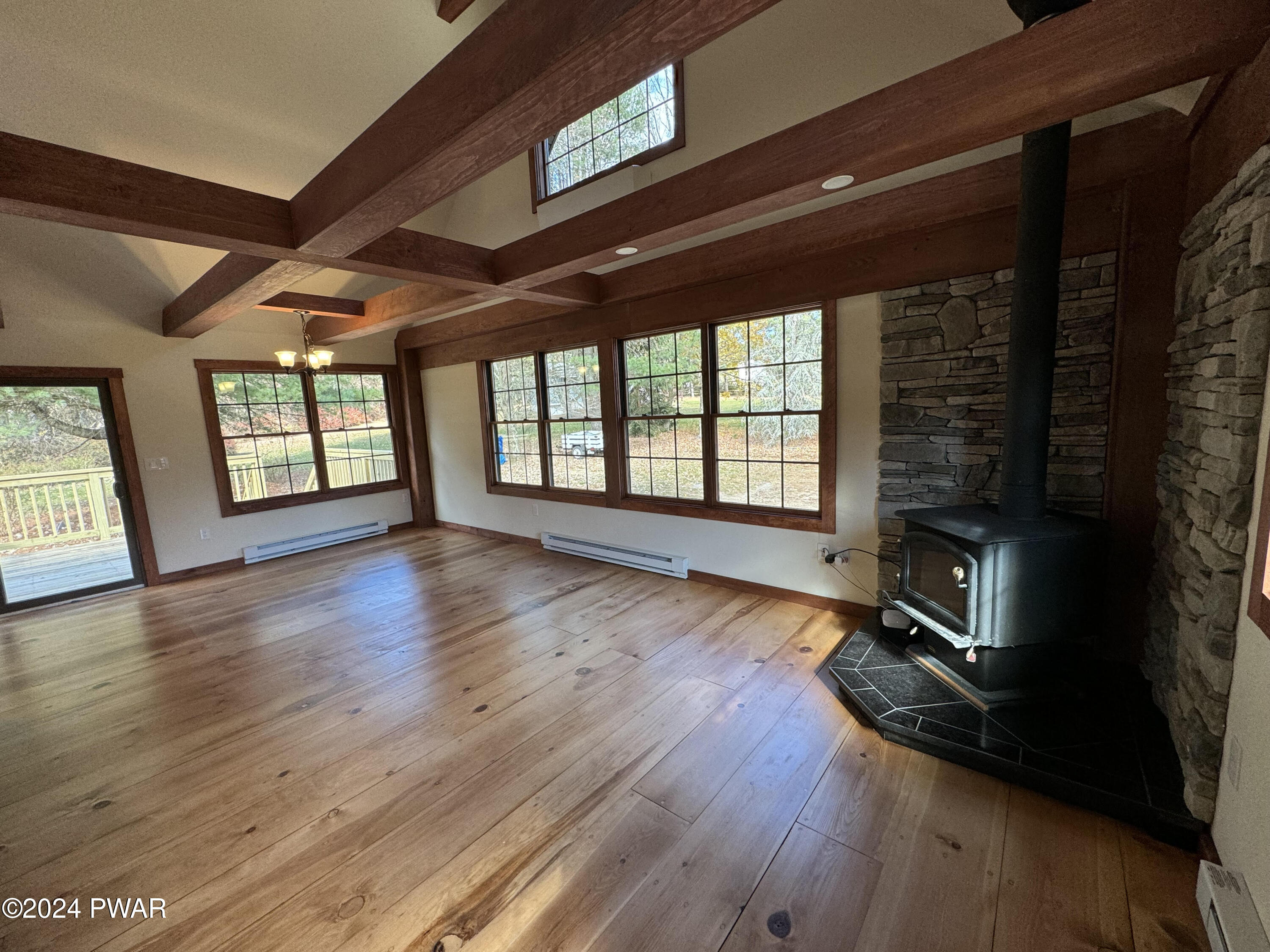 225 Raymondskill Road Milford, PA 18337 - Photo 7 of 27 Living room 2