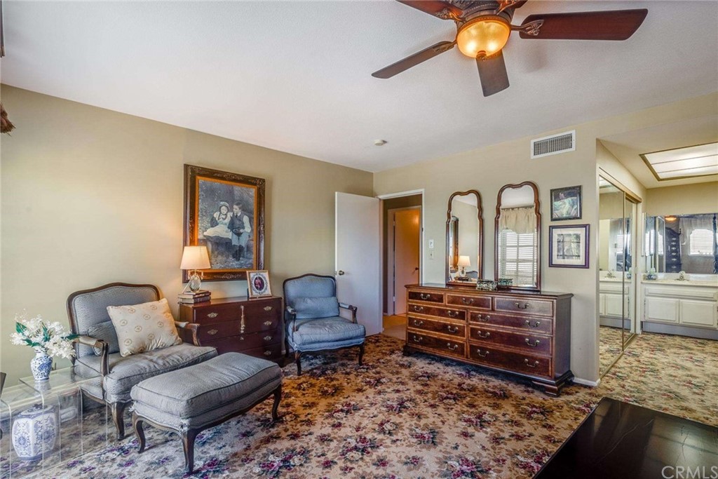 3750 Valley Lights Drive Pasadena, CA 91107 - Photo 39 of 55 a living room with furniture and wooden floor