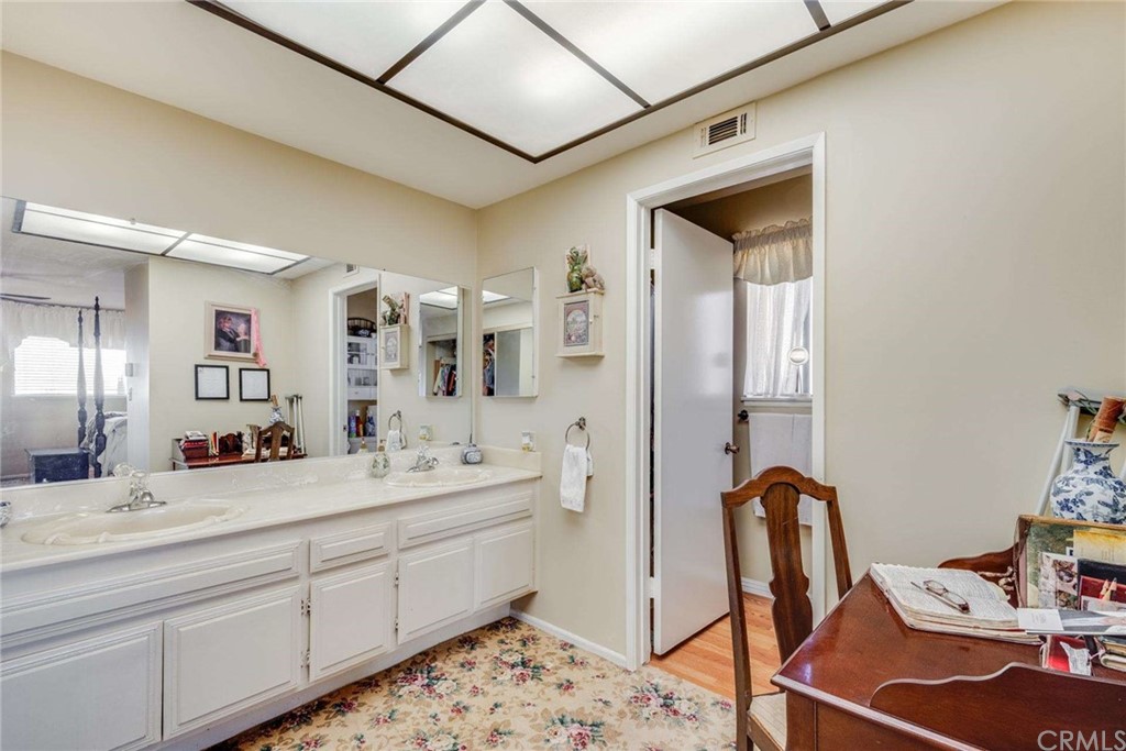 3750 Valley Lights Drive Pasadena, CA 91107 - Photo 41 of 55 a bathroom with a double vanity sink and a mirror