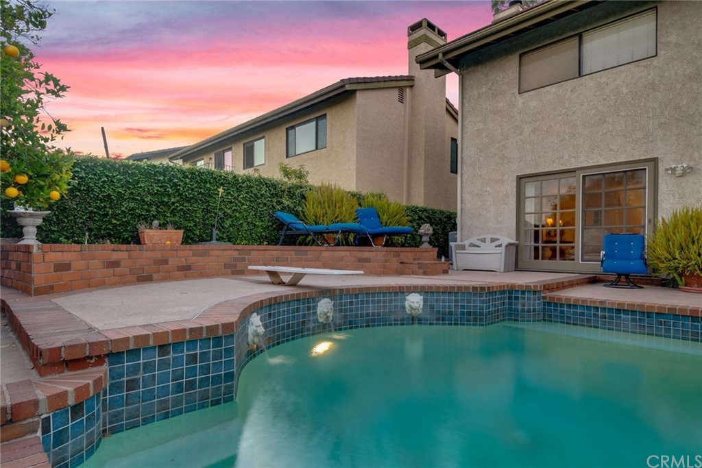 3750 Valley Lights Drive Pasadena, CA 91107 - Photo 5 of 55