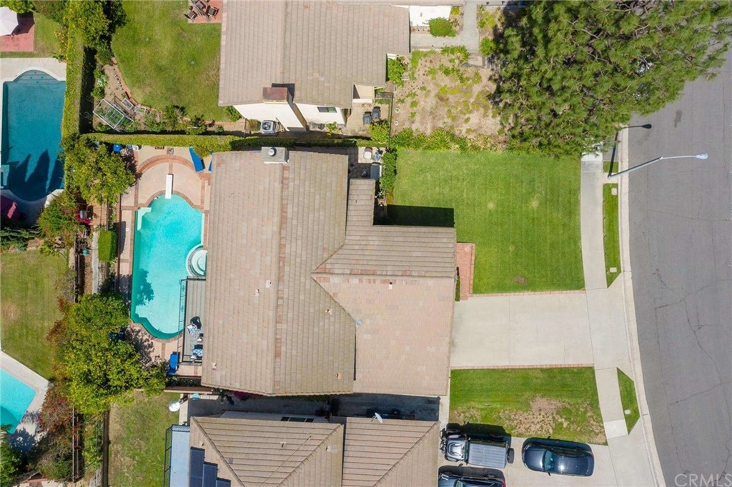 3750 Valley Lights Drive Pasadena, CA 91107 - Photo 53 of 55 an aerial view of a house with a yard and pool