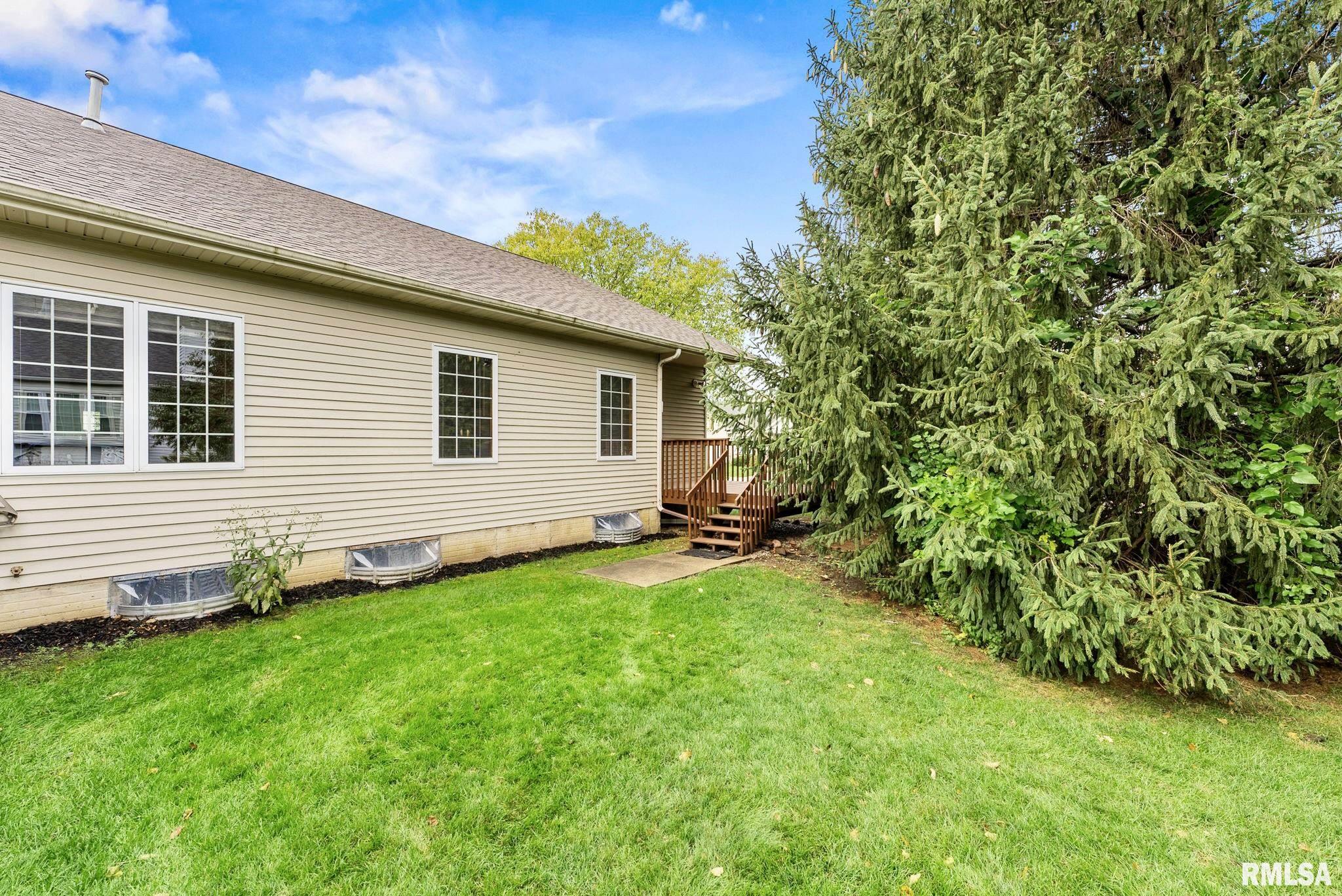 3458 Maple Glen Drive Bettendorf, IA 52722 - Photo 10 of 10 Gallery Image 10