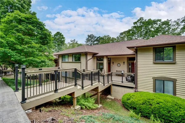 $559,000 | 344 Coveview Court, Salem, SC 29676