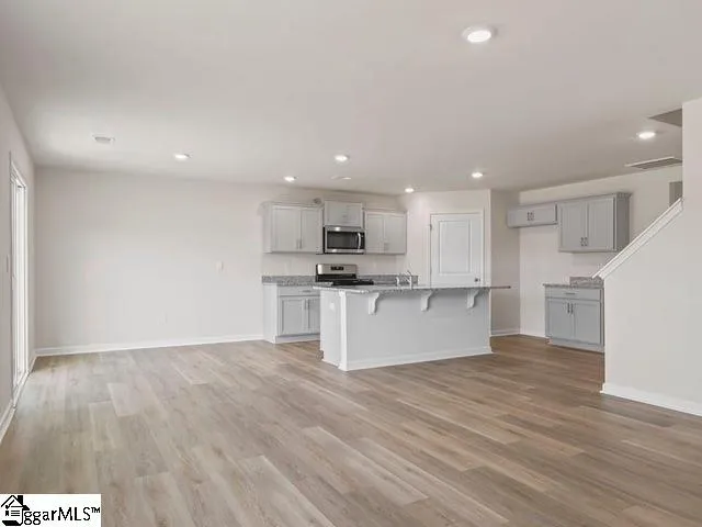 $286,900 | 220 Pristine Drive, Greenwood, SC 29646