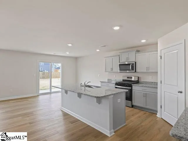 $286,900 | 220 Pristine Drive, Greenwood, SC 29646