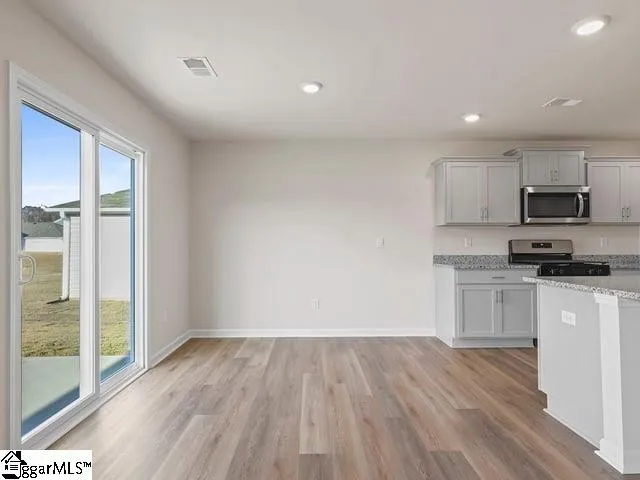 $286,900 | 220 Pristine Drive, Greenwood, SC 29646